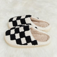 Melody Checkered Print Plush Slide Slippers