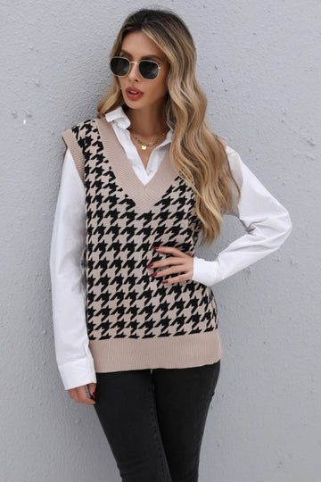 Perfee Houndstooth V-Neck Knit Vest