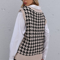 Perfee Houndstooth V-Neck Knit Vest