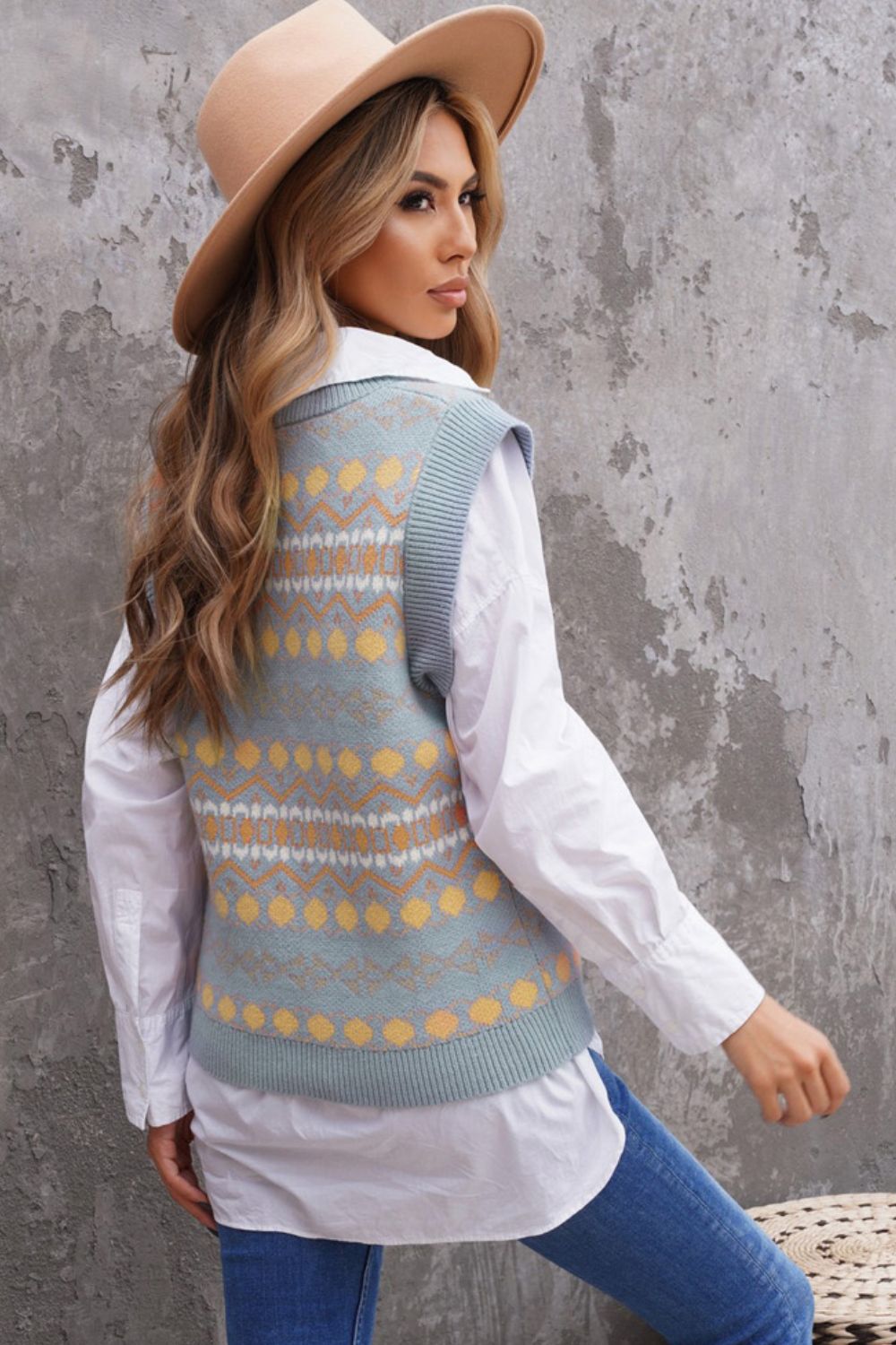 Geometric V-Neck Knit Vest