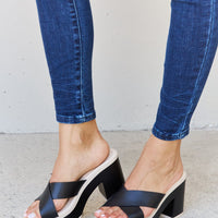 Weeboo Cherish The Moments Contrast Platform Sandals in Black