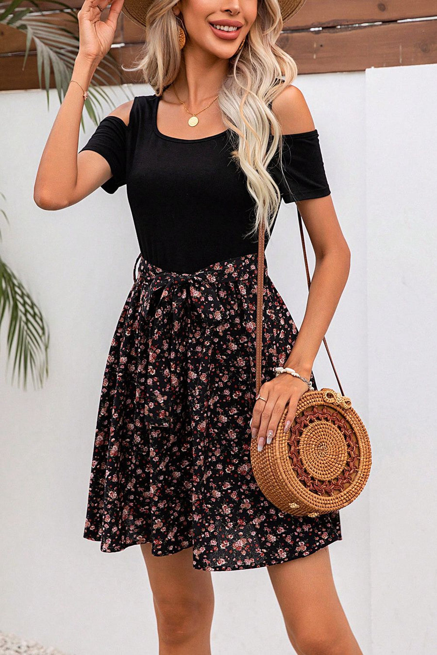 Floral Print Cold Shoulder Scoop Neck Mini Dress