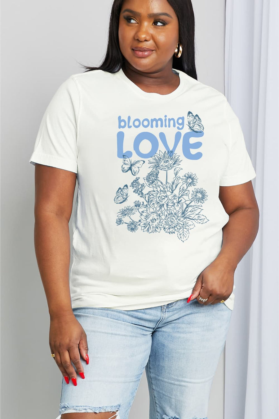 Simply Love Full Size BLOOMING LOVE Graphic Cotton Tee