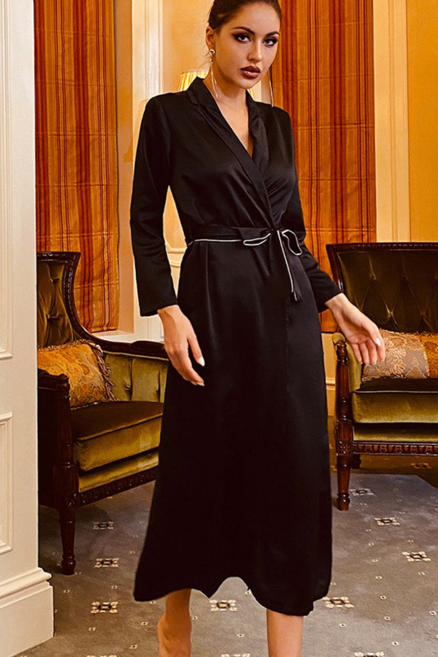 Satin Contrast Trim Long Sleeve Belted Robe