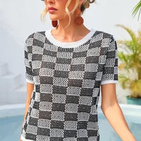 Checkered Short Sleeve Knit Top