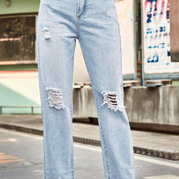 Distresssed Buttoned Loose Fit Jeans