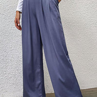 Pleated Detail Wide-Leg Pants with Pockets