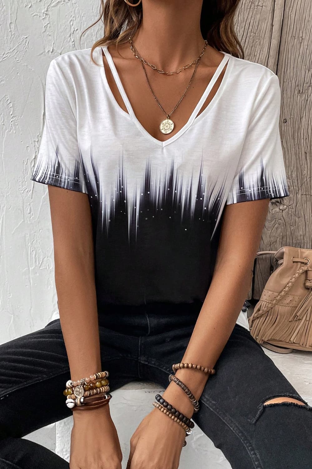 Printed Cutout Short Sleeve Tee