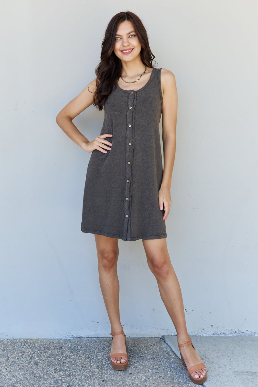 HEYSON All About Comfort Sleeveless Button Down Midi Dress