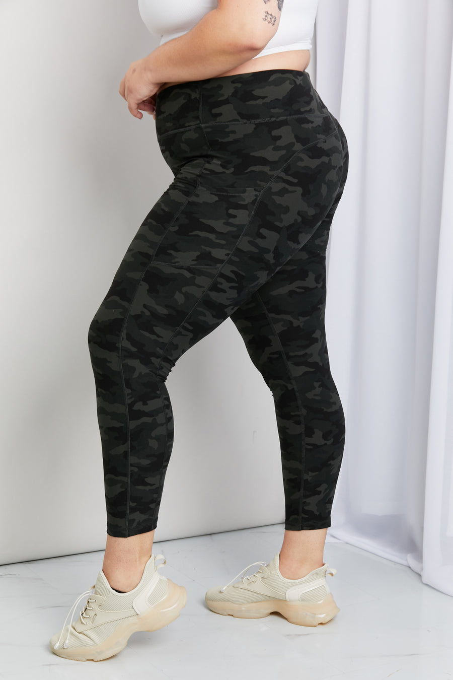 Leggings Depot Full Size Camouflage Wide Waistband Pocket Leggings