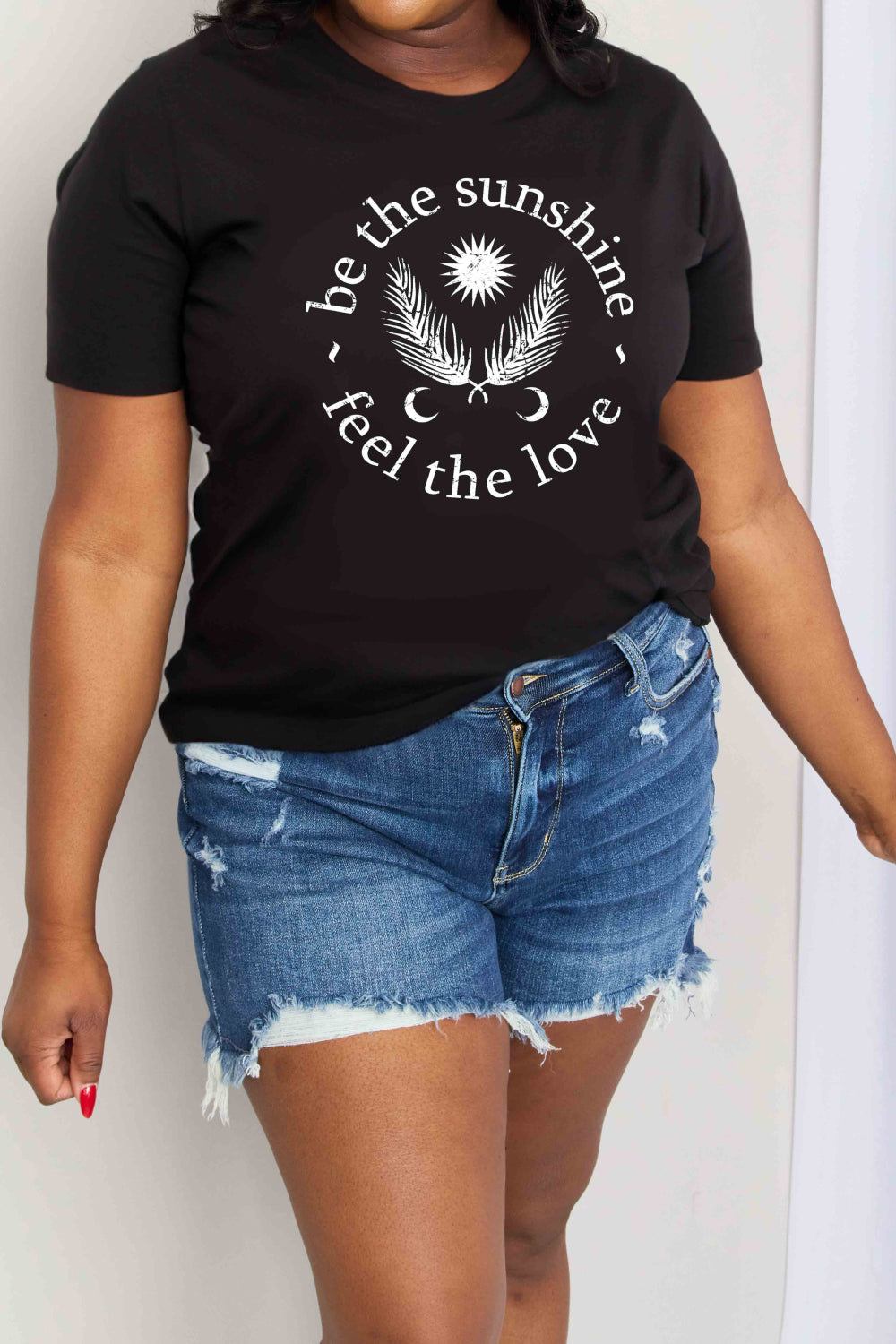 Simply Love Full Size BE THE SUNSHINE FEEL THE LOVE Graphic Cotton Tee