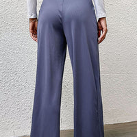 Pleated Detail Wide-Leg Pants with Pockets