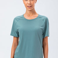 Round Neck Raglan Sleeve Active Tee