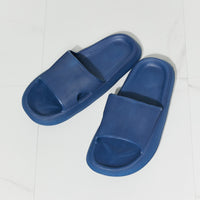 MMShoes Arms Around Me Open Toe Slide in Navy