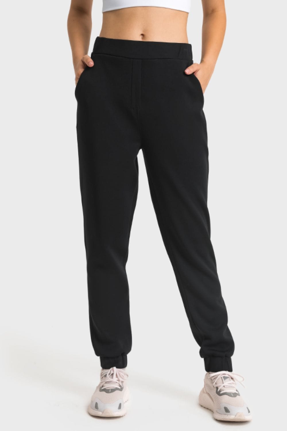 Trendsi Active Black / 4 Pull-On Joggers with Side Pockets